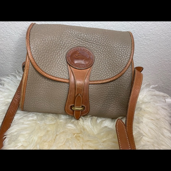 Dooney & Bourke Handbags - Vintage Dooney & Bourke All Weather Leather purse